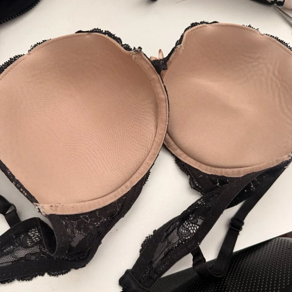Victoria’s Secret Angels Lace Push-Up Bra | Black | Size 34D - Picture 6 of 8